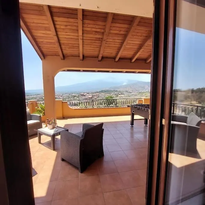 Meraviglioso A Due Passi Dal Mar Giardini Naxos Apartment