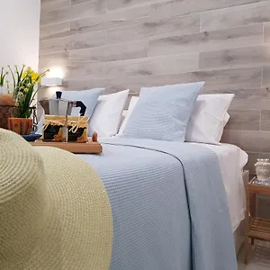 Apartament Martin, Giardini-Naxos